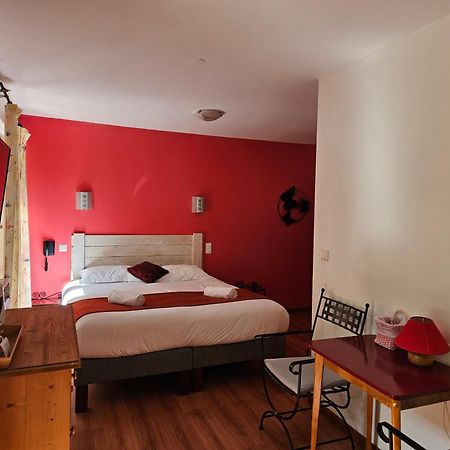 Hotel Le Mont Barral Creyers ภายนอก รูปภาพ