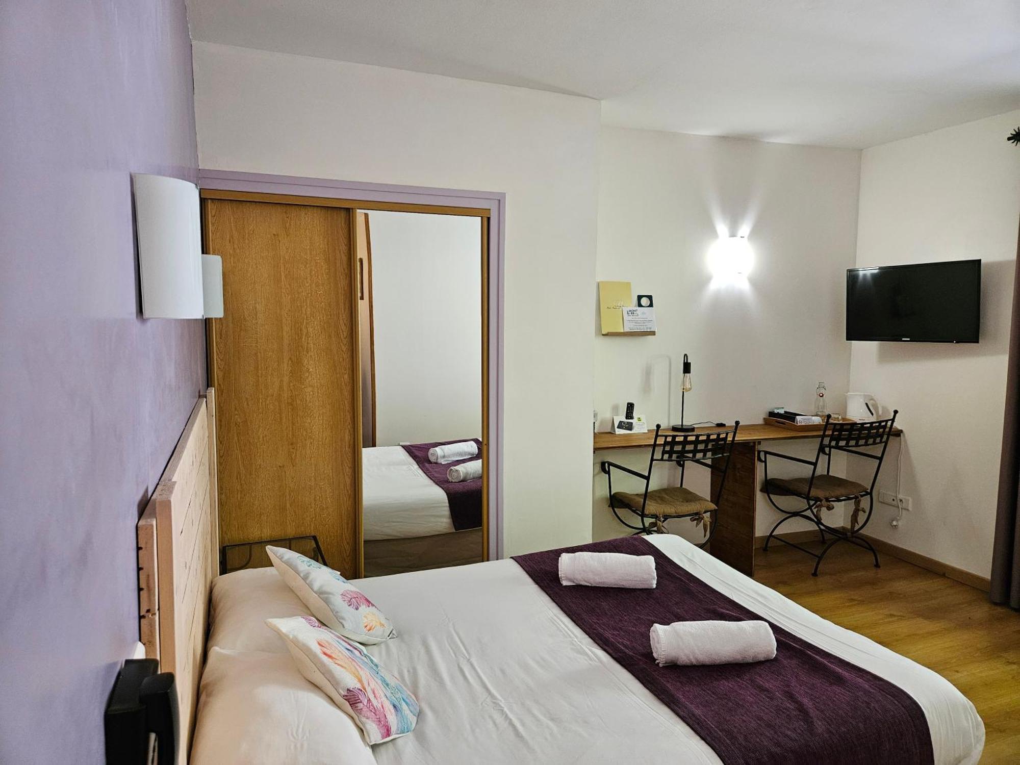 Hotel Le Mont Barral Creyers ภายนอก รูปภาพ