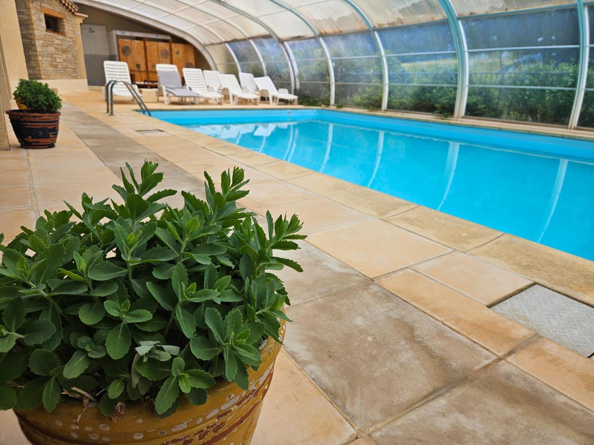 Hotel Le Mont Barral Creyers ภายนอก รูปภาพ