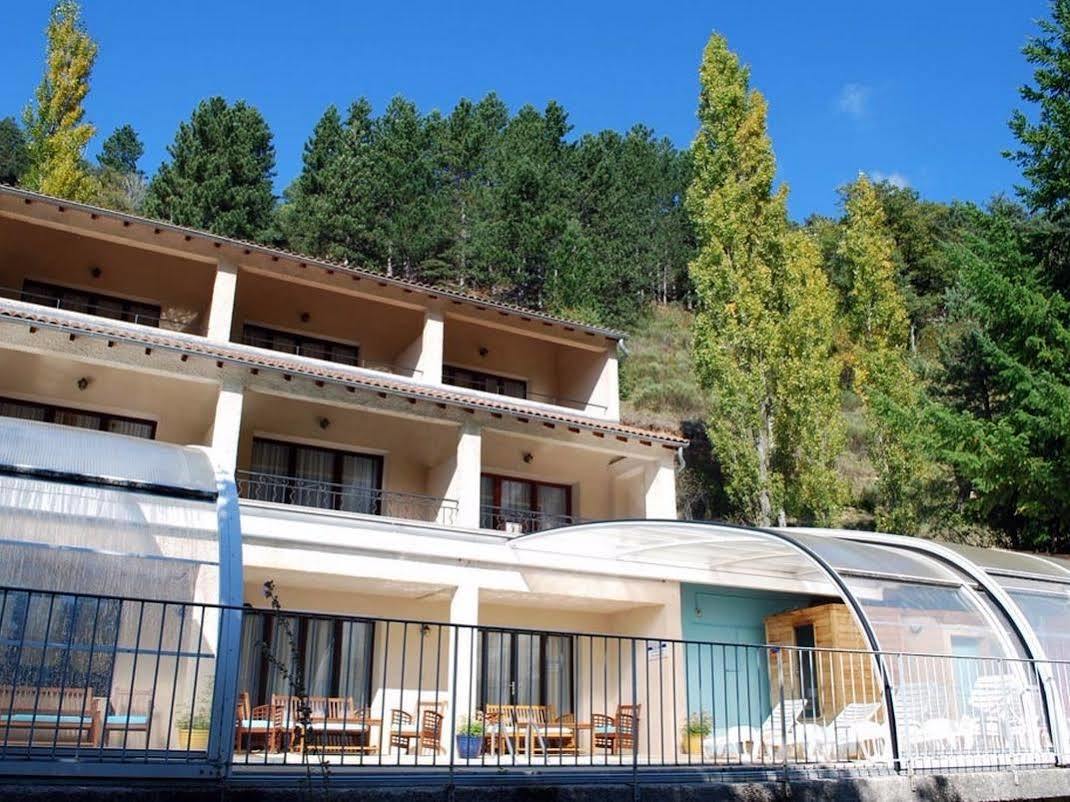Hotel Le Mont Barral Creyers ภายนอก รูปภาพ